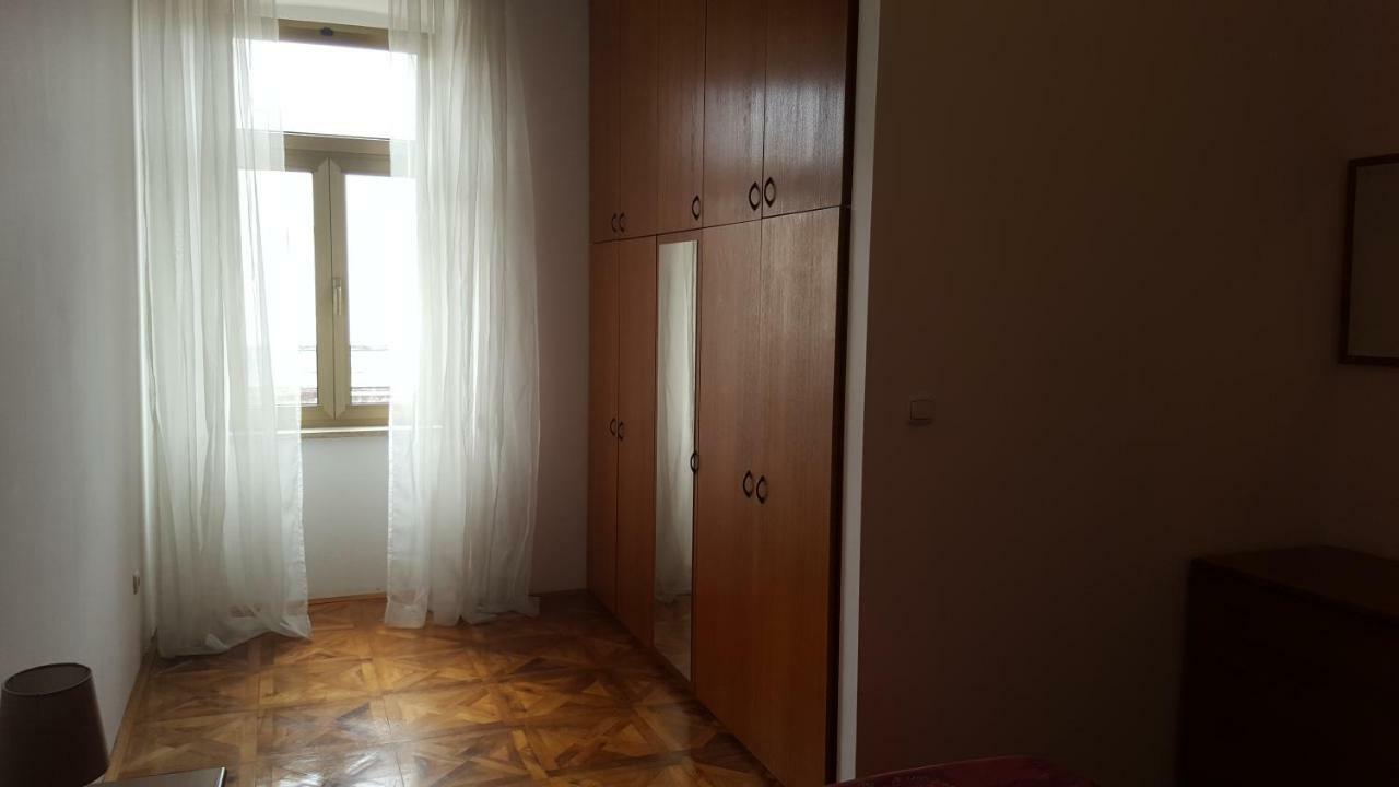 Centar Old Town, With Free Private Parking Apartment Pula Exterior photo